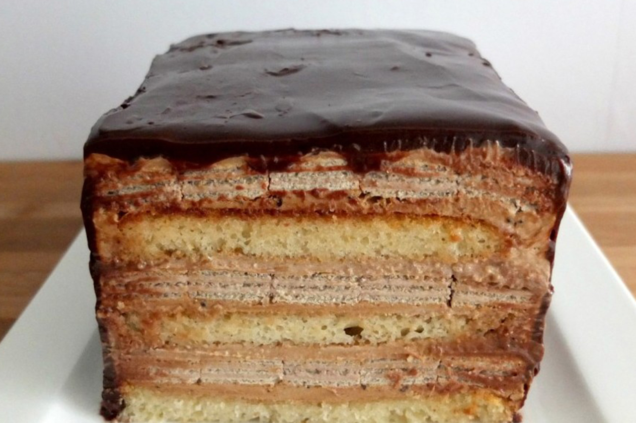 Coffee Crisp Cake