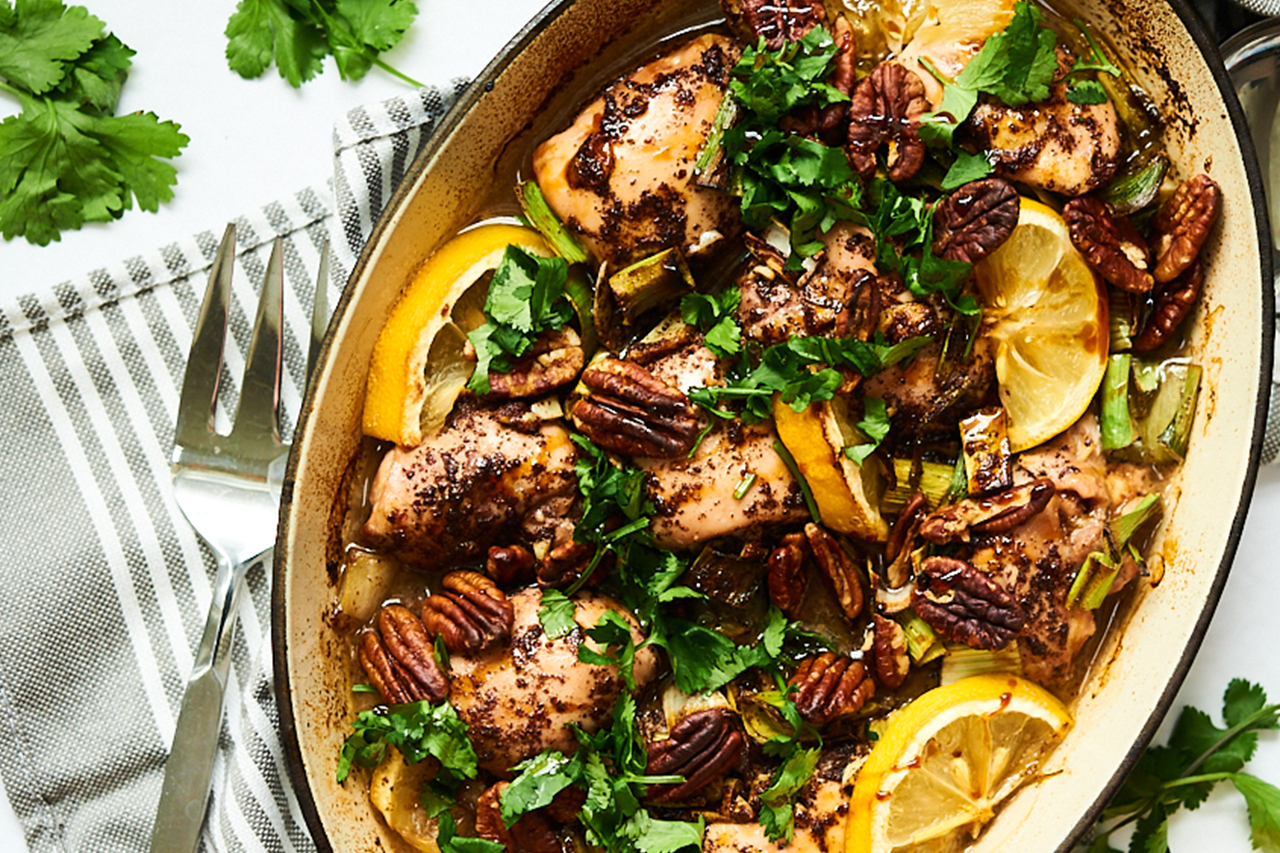 plate of chicken and lemon mixture