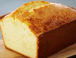 Classic Lemon Pound Cake