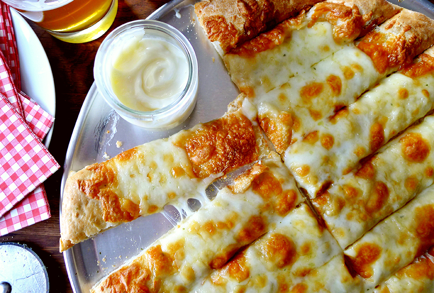 Garlic Fingers with Donair Sauce