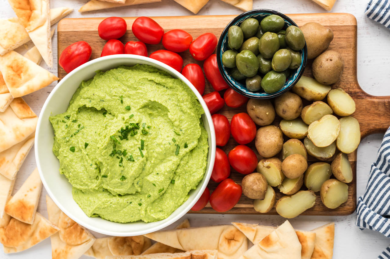 10 Healthy Foods to Eat to Naturally Boost Ovulation