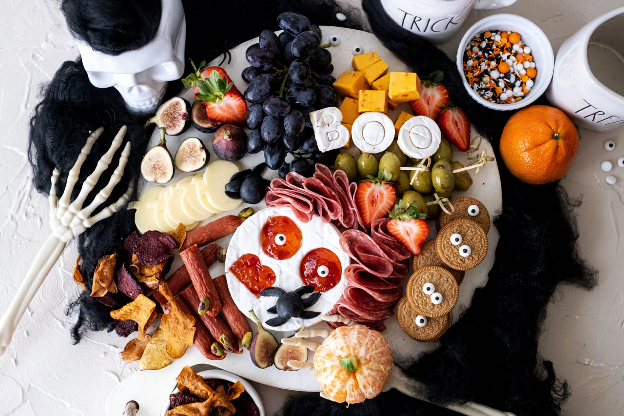 10 Halloween Appetizers That Will Make Your Guests Do the Monster Mash