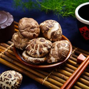 A Guide to Dried Black Mushrooms