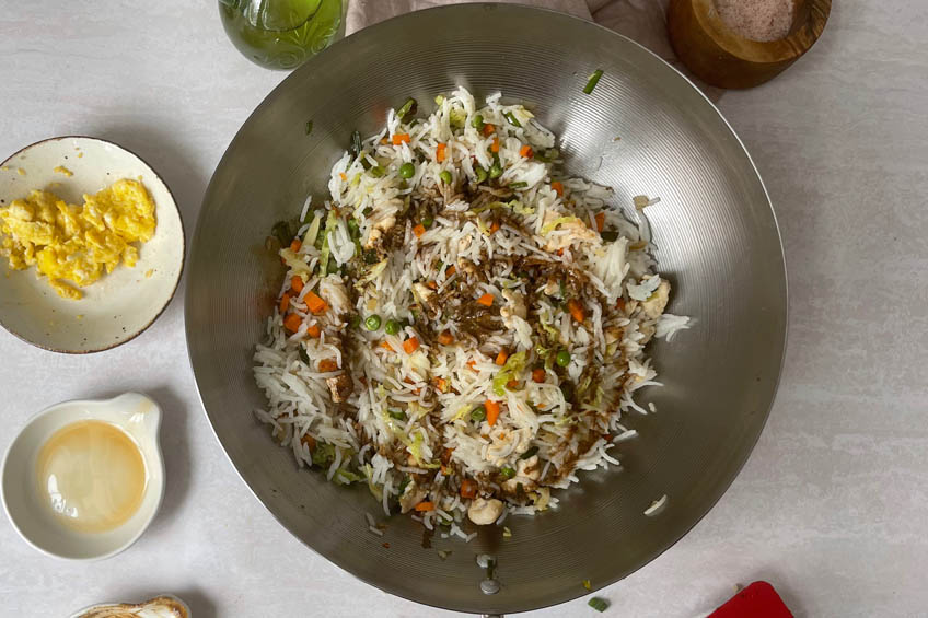 Ingredients for Hakka fried rice in a wok