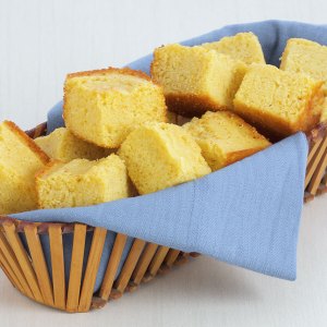 Anna Olson's Classic Cornbread