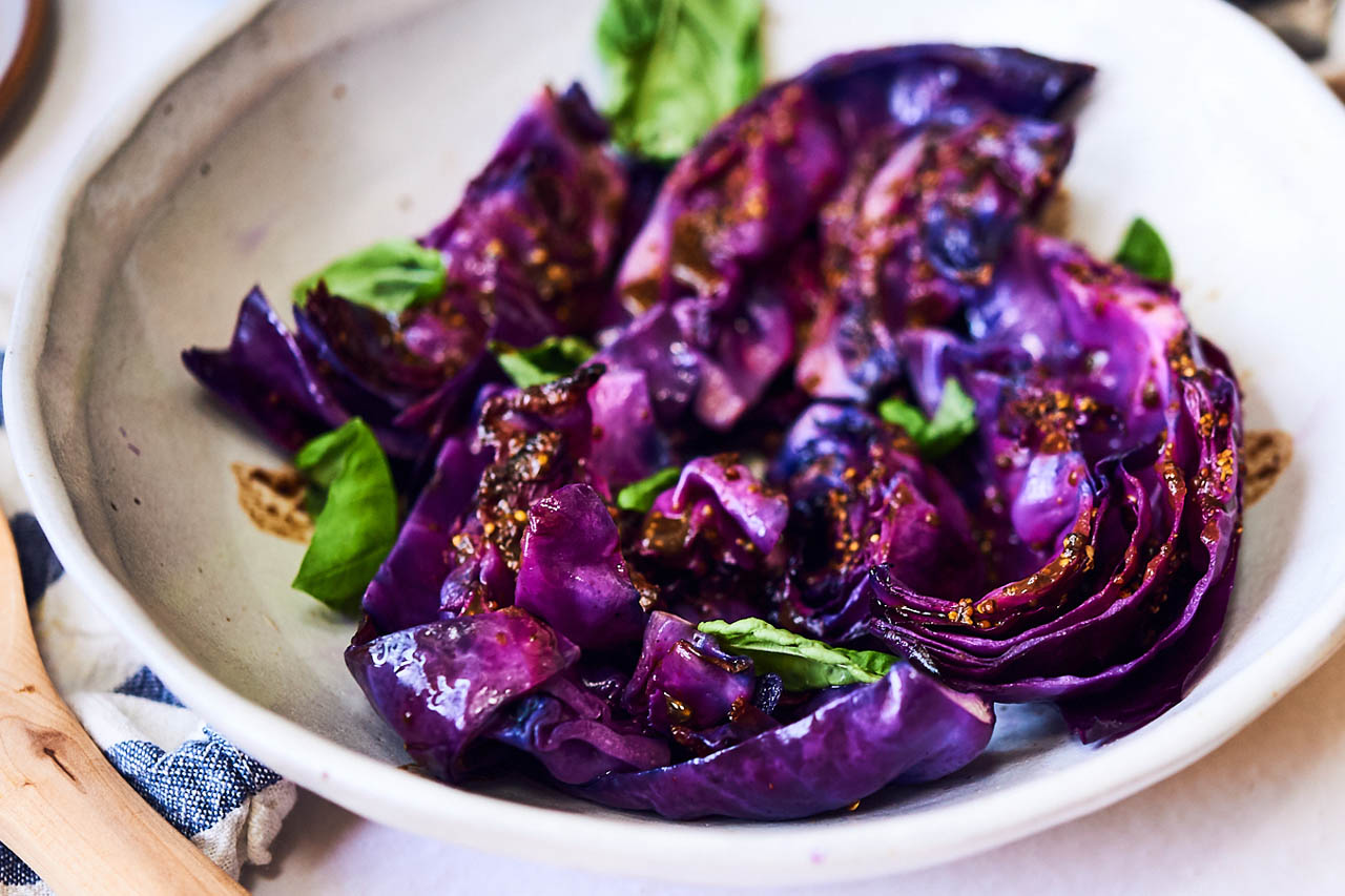 Grilled cabbage veggie steaks