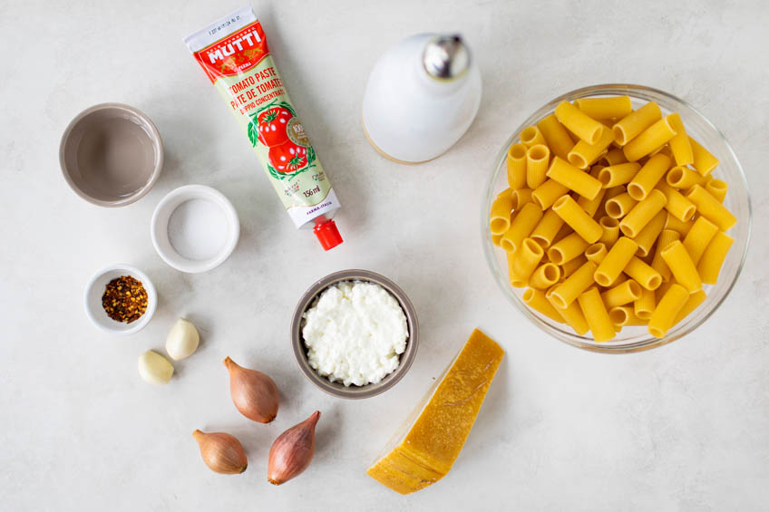 Ingredients for cottage cheese penne alla vodka