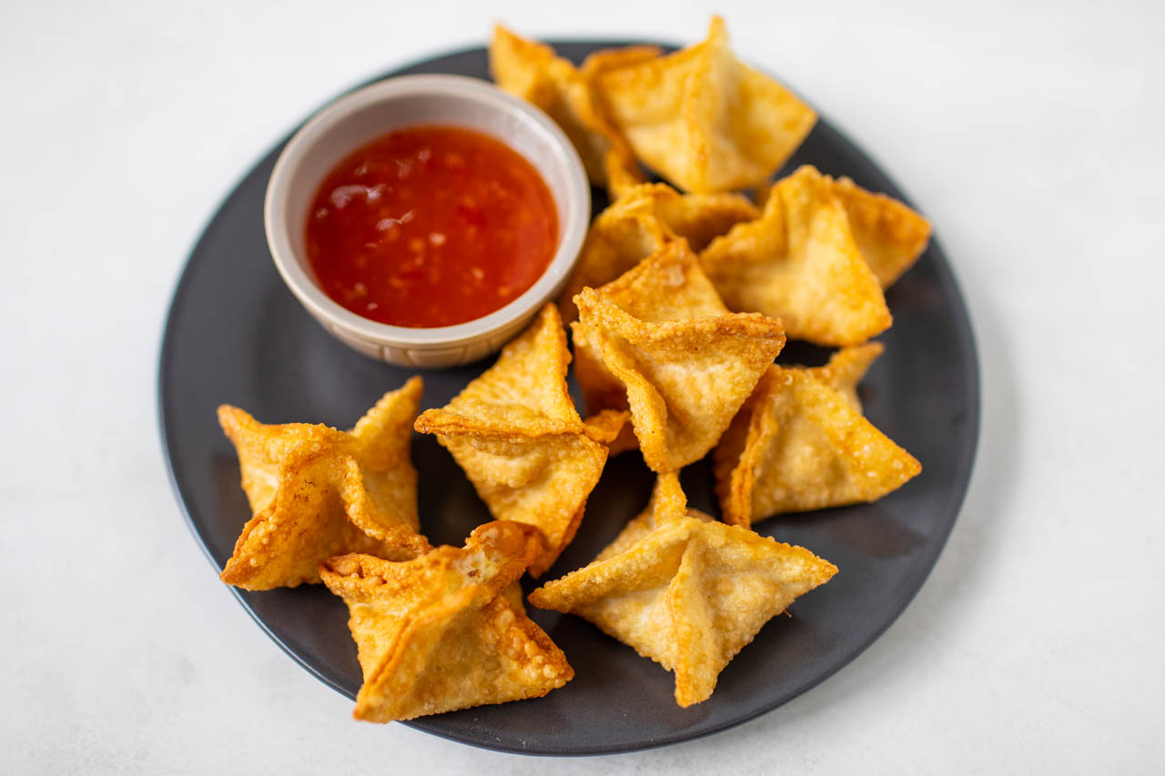 Crab rangoon wontons