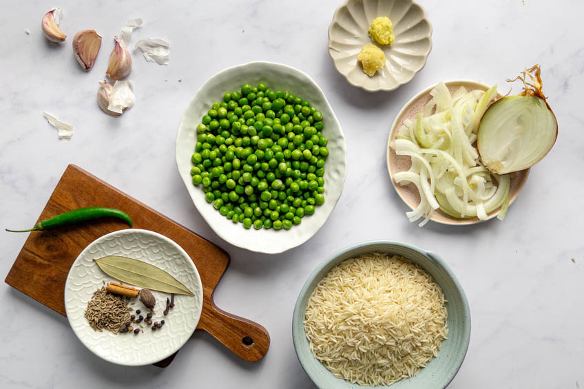 Matar Pulao ingredients