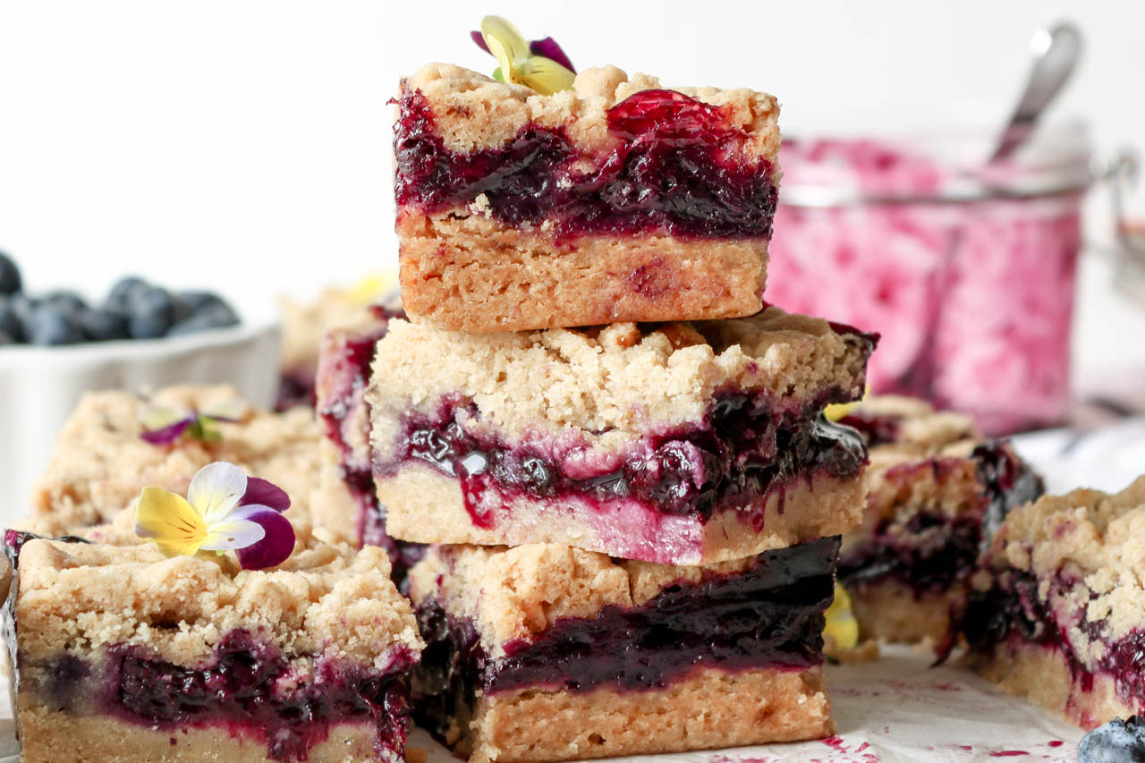 Cardamom sugar blueberry bars