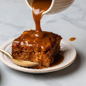 Sticky Toffee Apple Cake
