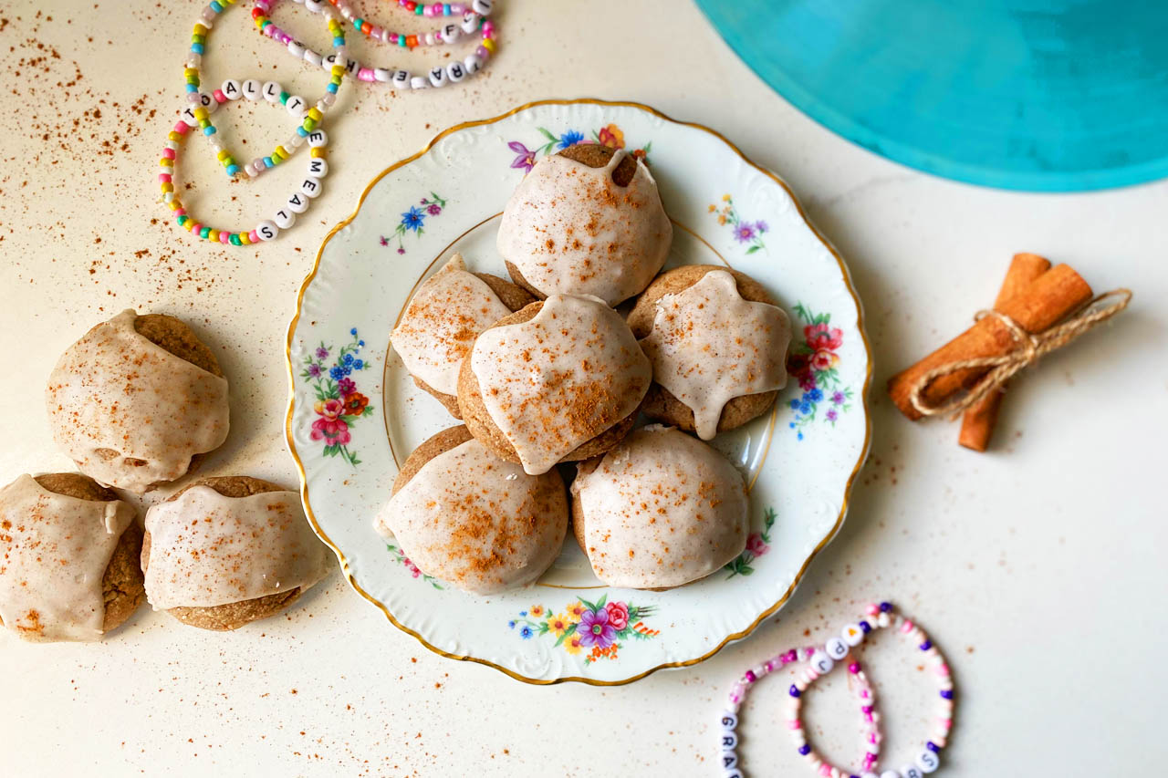 Taylor Swift chai cookies