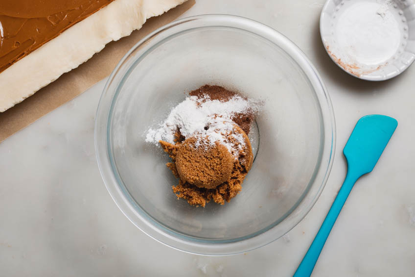 Brown sugar crumb mixture in bowl