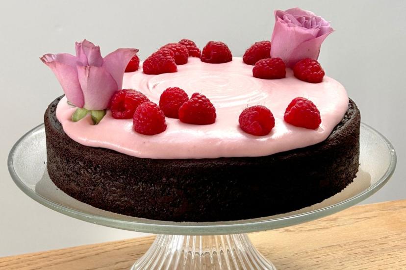 Best One-Bowl Chocolate Cake Recipe