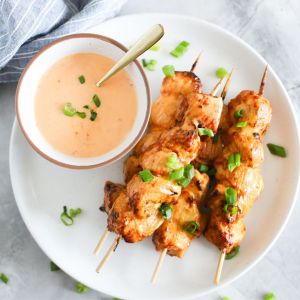 Air Fryer Bang Bang Chicken Skewers