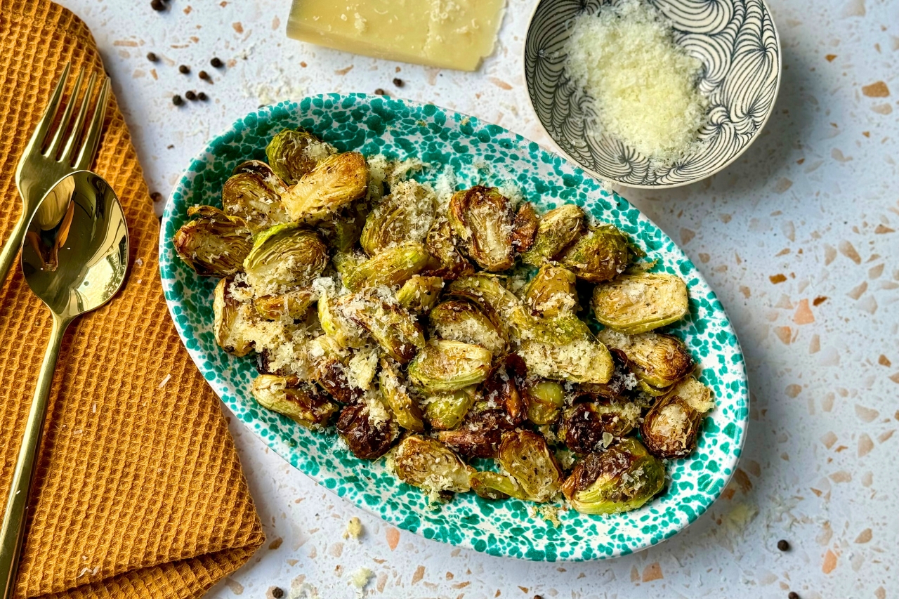 Cacio e pepe Brussels Sprouts