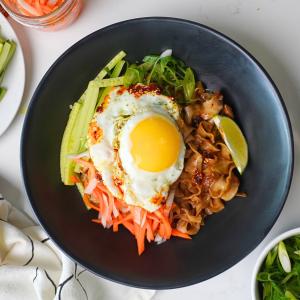 Chinese Black Bean Noodles with Chicken