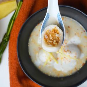 Make These Vietnamese Glutinous Rice Balls (Chè Trôi Nước) This Lunar New Year
