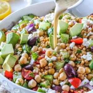 Mediterranean Lentil and Chickpea Salad