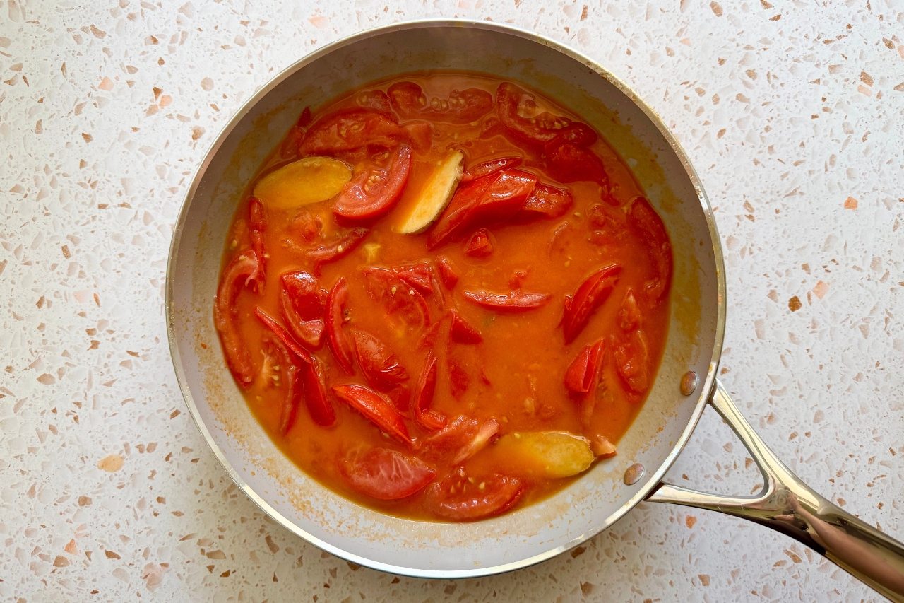 Tomato sauce in pan