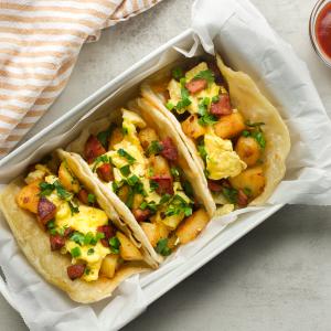 Eva Longoria’s Go-To Breakfast Tacos