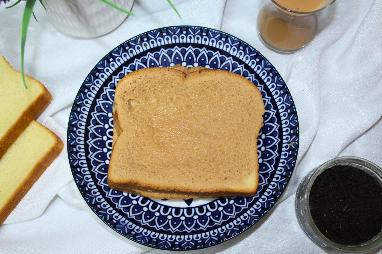 Viral karak chai toast