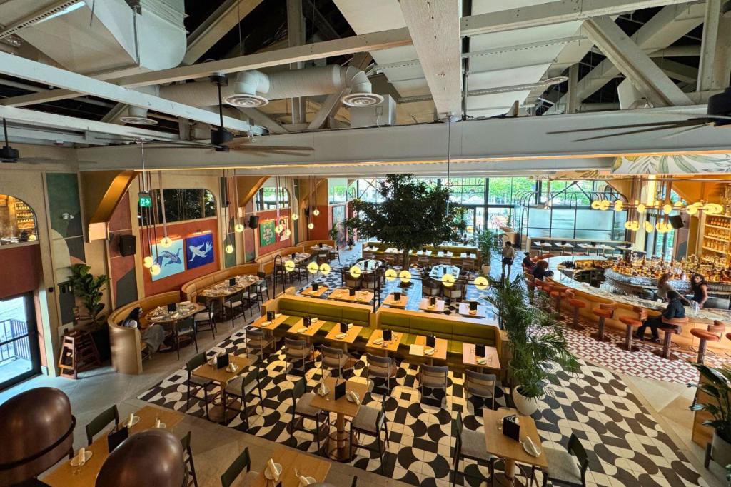 Queens Harbour Dining Room