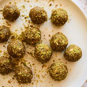 No-Bake High-Protein Baklava Balls