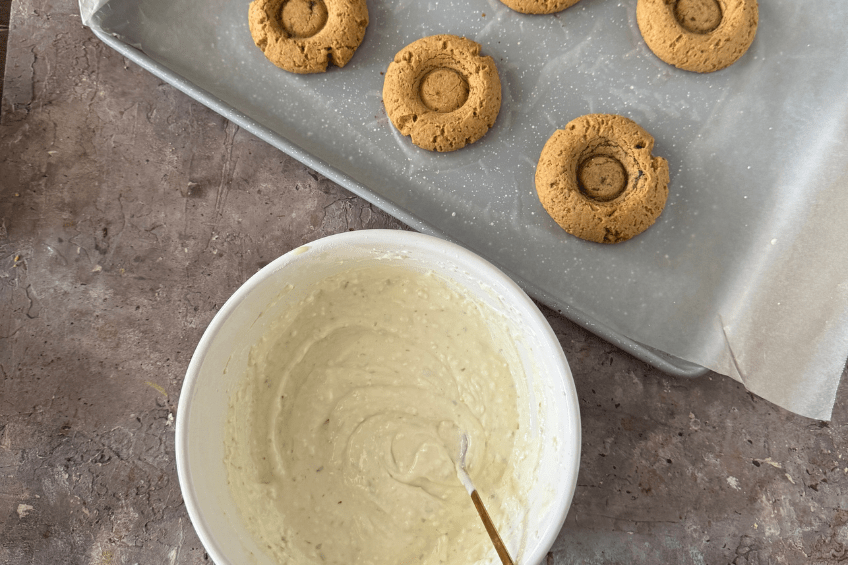Key lime cookies with icing on the side